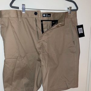NWT Men’s Hurley Khaki Chino Shorts Size 38